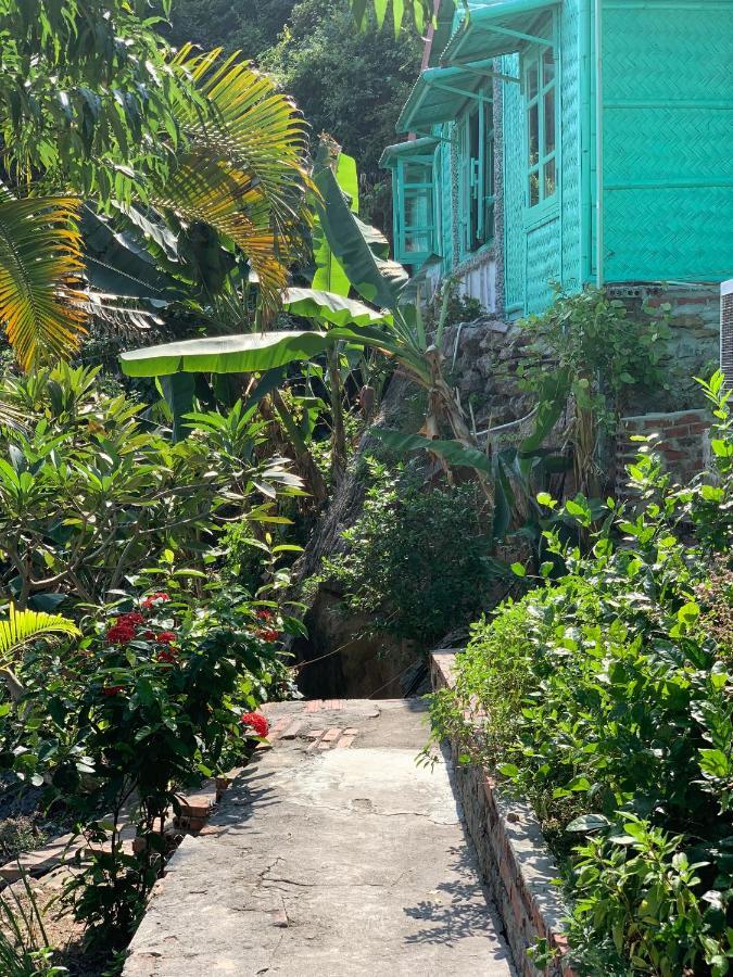 Ocean Beach Resort Cat Ba Island Exterior foto